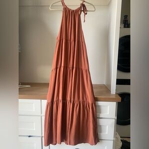 Cloth and Stone flowy midi dress. Tie neck. Size large